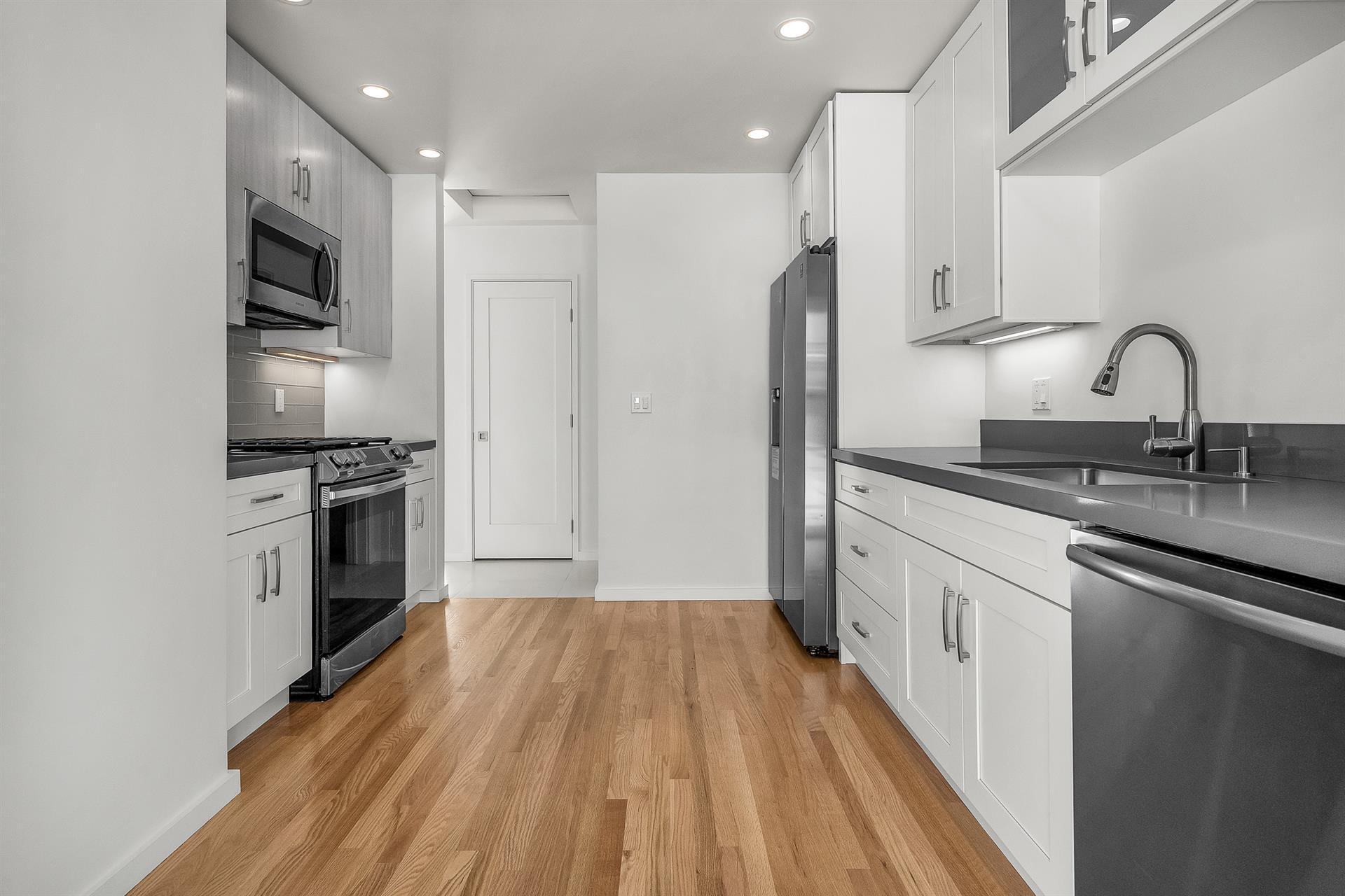 Building Photo - 8447 Kittyhawk Ave
