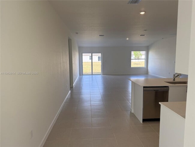 Building Photo - 17341 SW 286th St