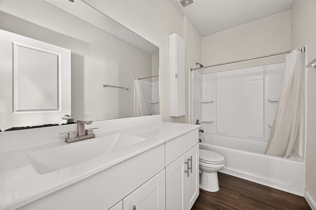 Building Photo - 16039 Kingfield Haven Dr