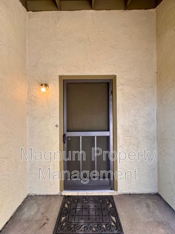 Building Photo - 2286 Callao Ct