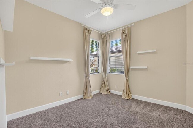 Building Photo - 210 Shell Falls Dr