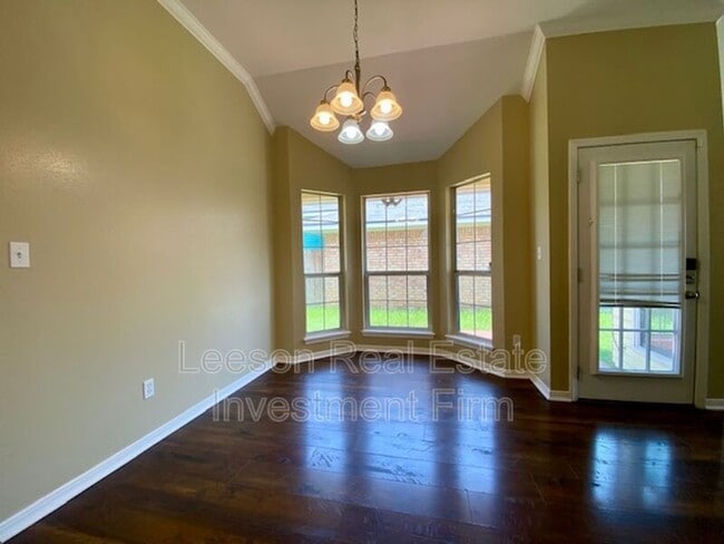 Building Photo - 3315 Raleigh Pl