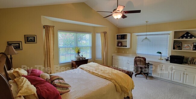 Building Photo - 9596 Indigo Creek Blvd