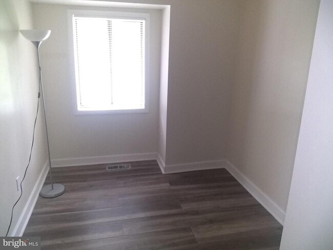 Building Photo - 5407 Fallriver Row Ct