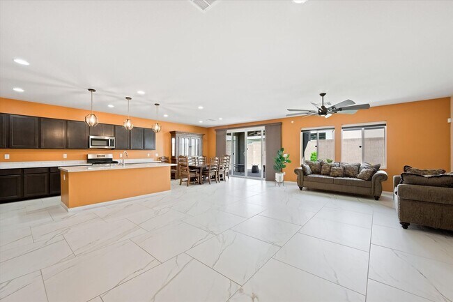 Building Photo - Upgragded 4-Bedroom Home with Casita in Gated Community