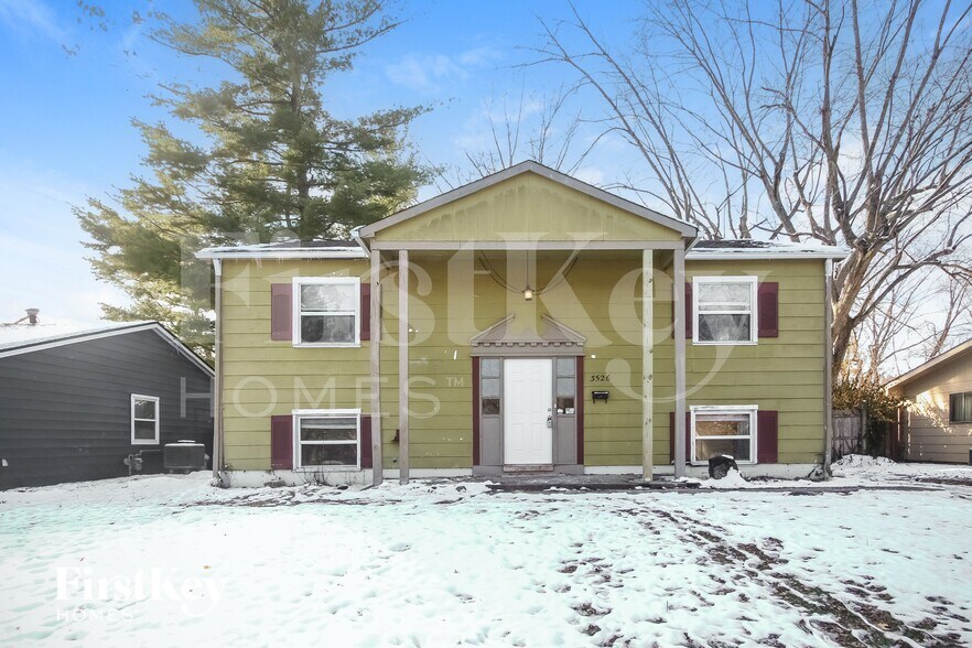 Primary Photo - 3526 N Faculty Dr