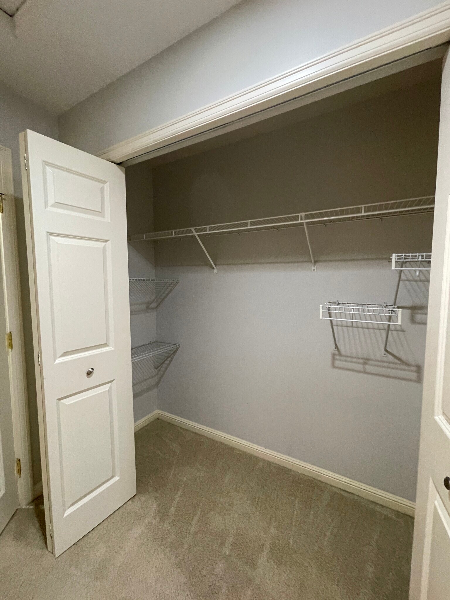 Building Photo - 9205 122nd Ct NE