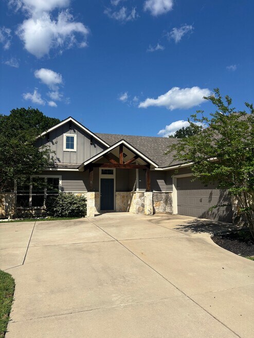 Building Photo - 17349 Cedar Rock Ct