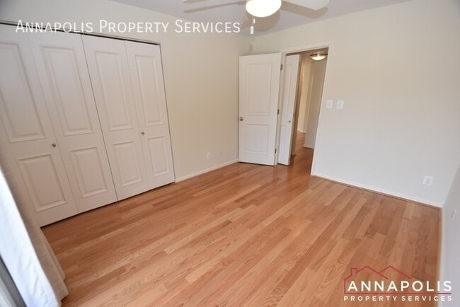 Building Photo - 2024 Quay Village Ct