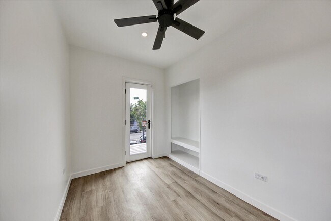 Building Photo - ONE MONTH FREE!! BRAND NEW CONSTRUCTION!! ...