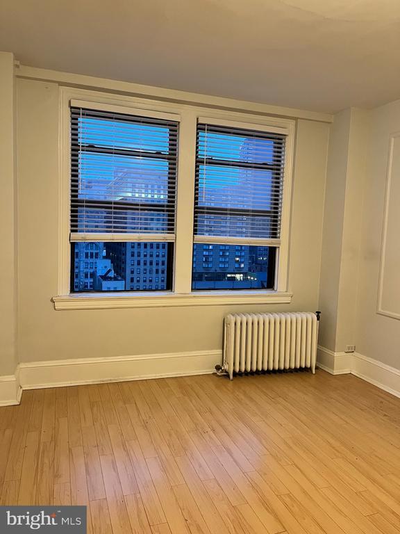 Building Photo - 1324 Locust St