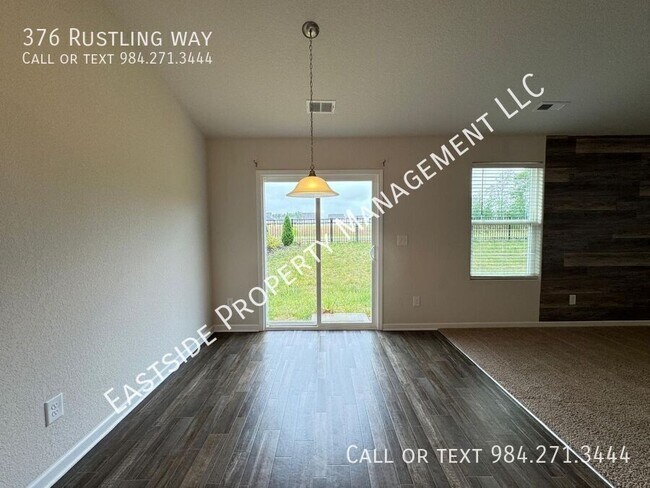 Building Photo - 376 Rustling Way