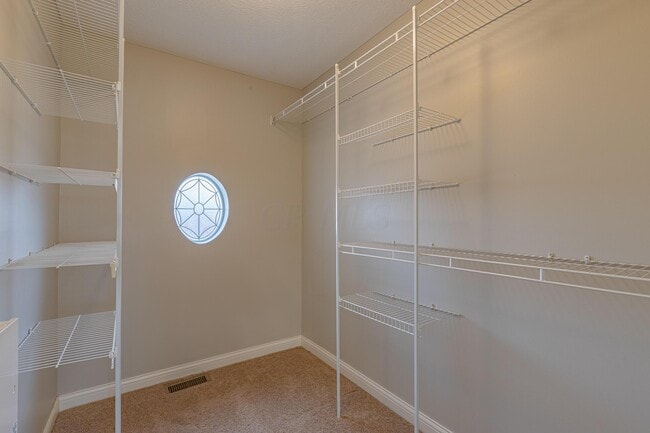 Building Photo - 6003 Bell Classic Dr