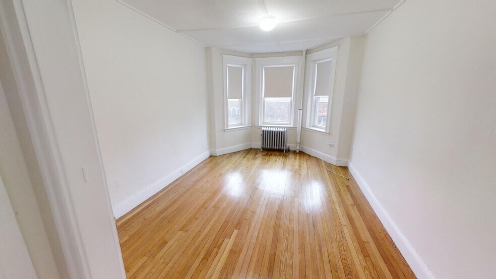 Building Photo - 1175 Boylston St