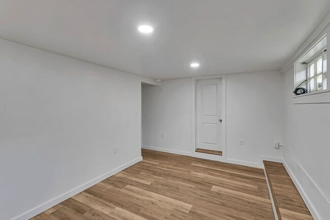 Building Photo - 540 Hill Ave