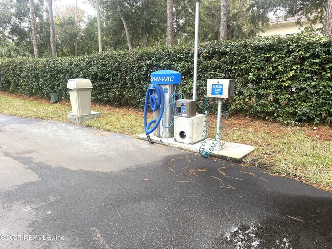 Building Photo - 160 Veracruz Dr