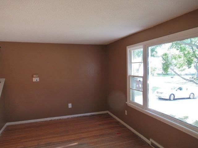 Building Photo - 3 bedroom in Rochester NY 14606