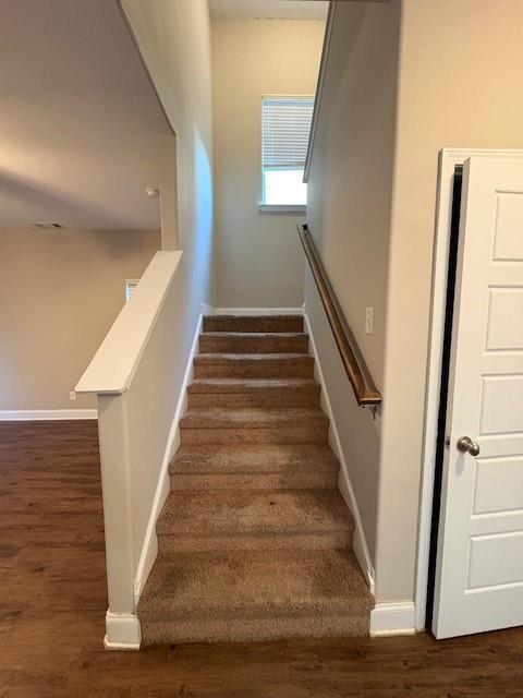 Building Photo - 497 Kirkland Dr