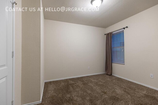 Building Photo - 4204 S Fork Ranch Rd