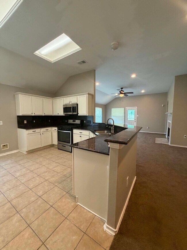 Building Photo - 9119 Melody Park Ln