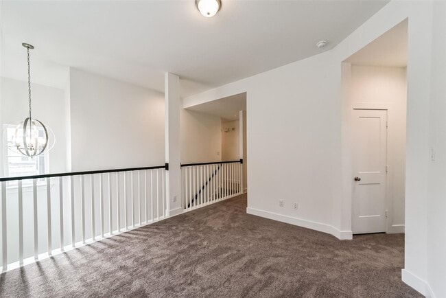 Building Photo - 1531 Crystal Stream Dr