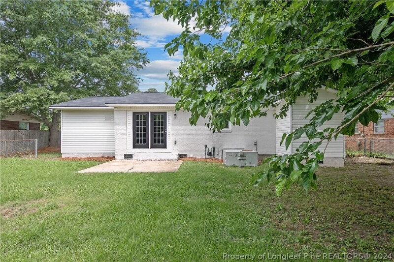 Building Photo - 4701 Friar Ave