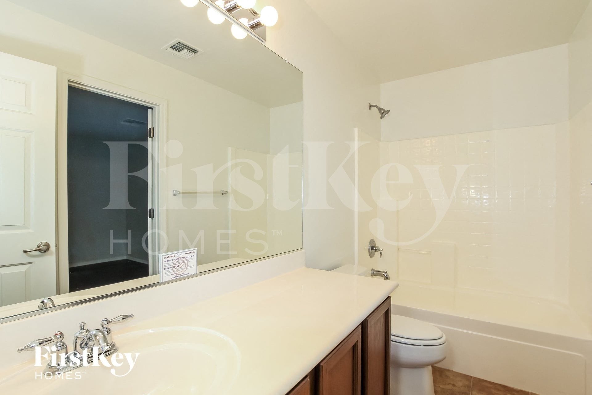 Building Photo - 14210 W Mauna Loa Ln