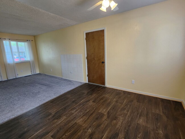 Building Photo - 1319 Langley Dr