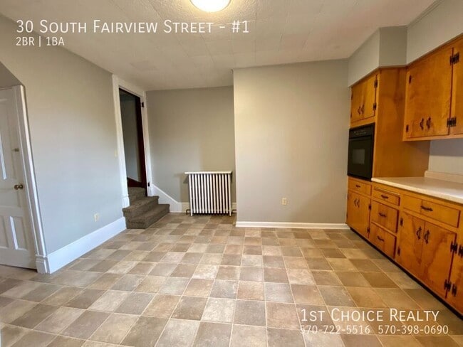 Building Photo - 30 S Fairview St