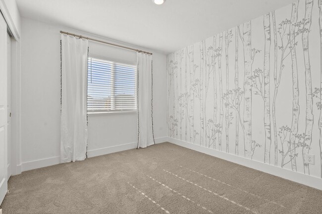 Building Photo - The Birch - - 3 Bedroom, 2.5 Bath single f...