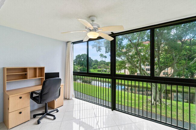 Building Photo - 14475 Strathmore Ln