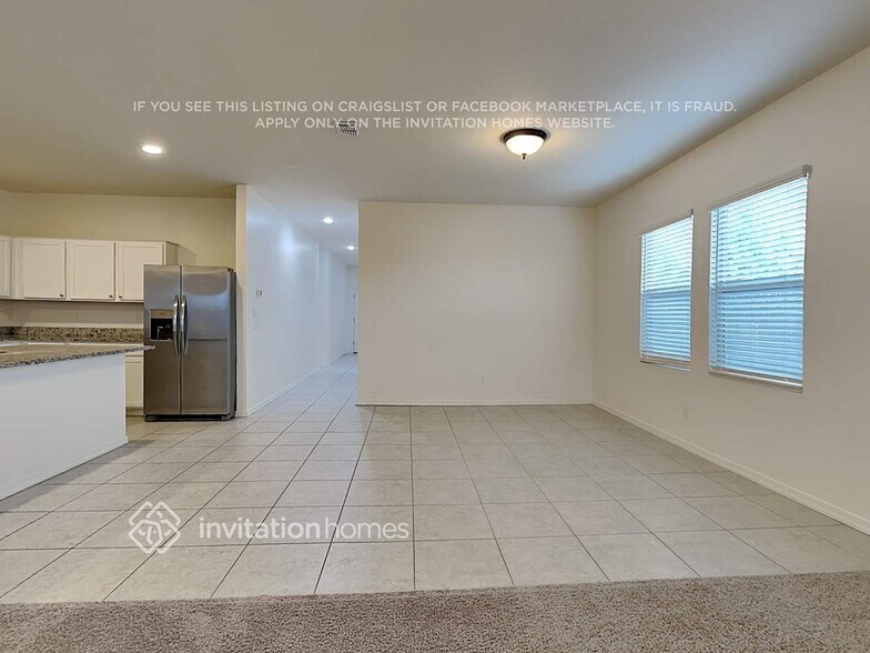 Building Photo - 35562 W Santa Clara Ave