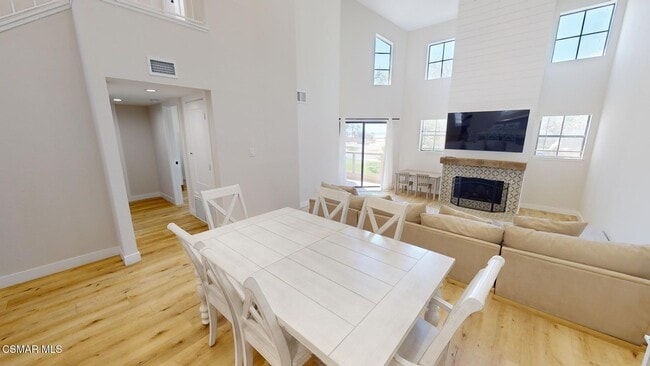 Building Photo - 416 Shoreview Dr