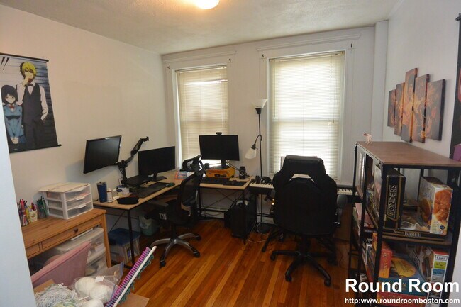 Building Photo - 24 Ransom Rd