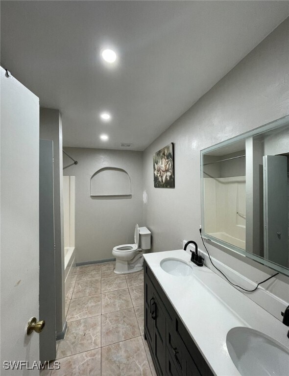 Building Photo - 12064 Sitterley St