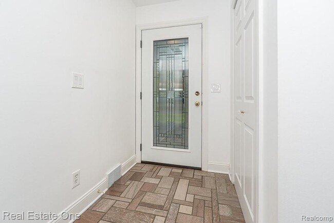 Building Photo - 509 Walbridge Dr