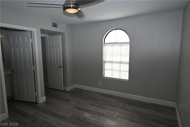 Building Photo - 2968 Juniper Hills Blvd