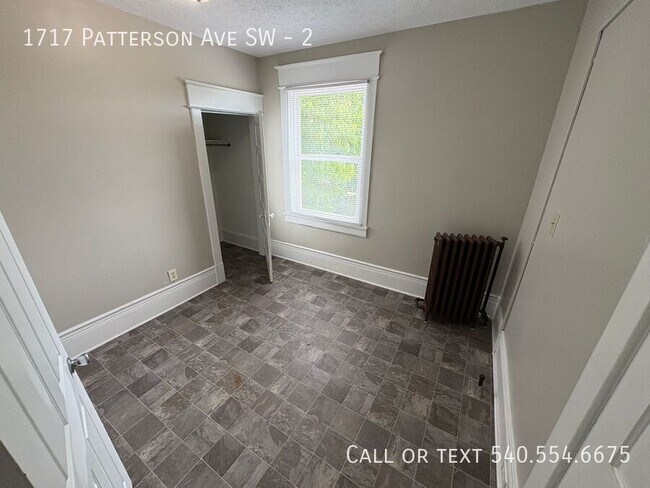 Building Photo - 1717 Patterson Ave SW