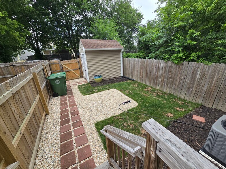 Building Photo - 1404 N 30th St