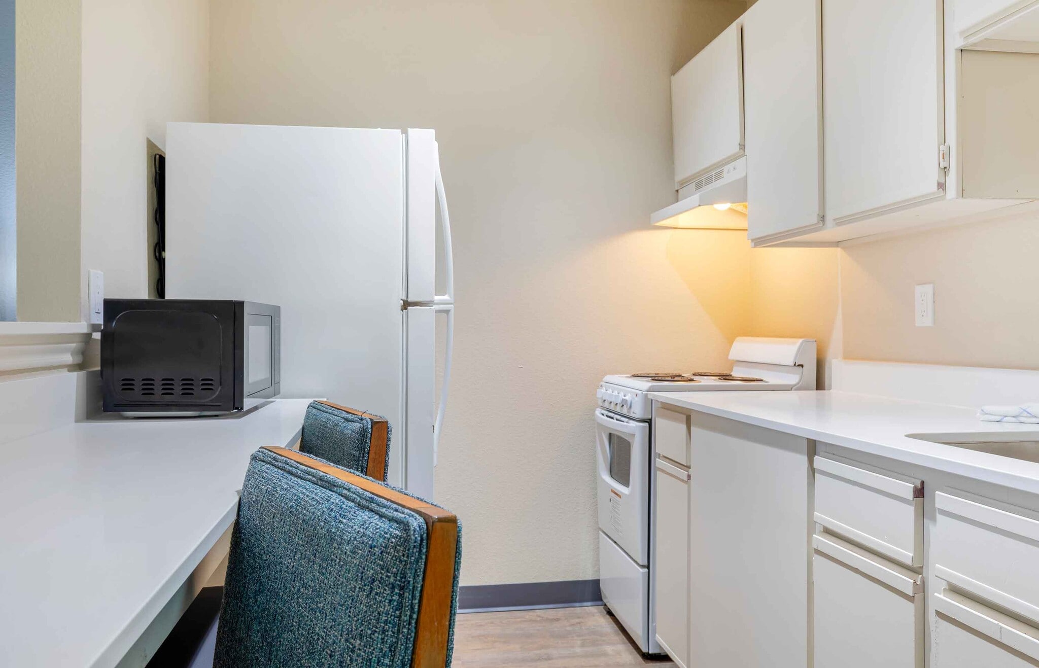 Building Photo - Furnished Studio-Arlington - Six Flags