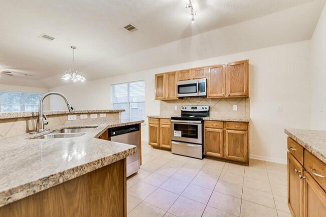 Building Photo - 25831 Chapman Falls Dr