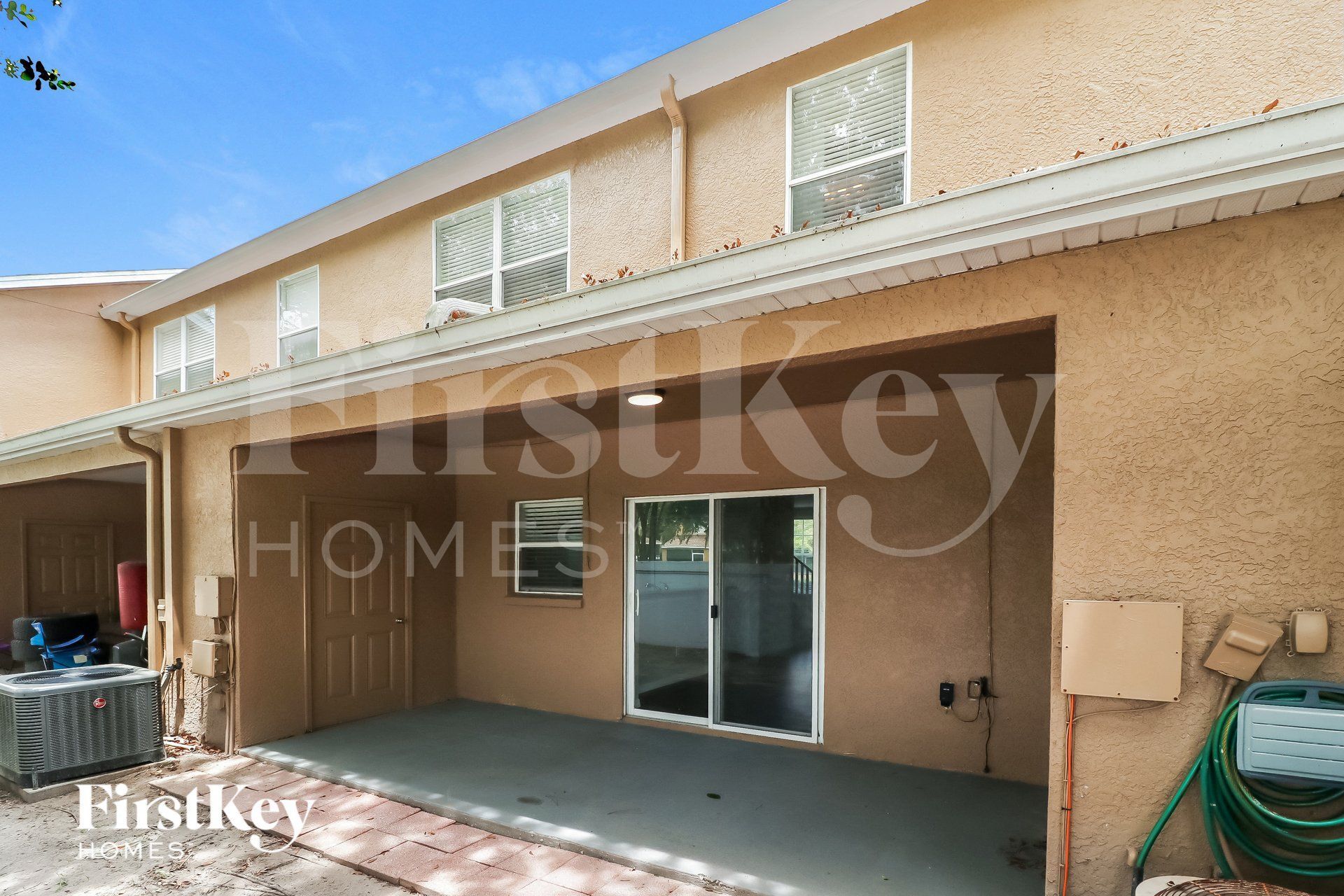 Building Photo - 1251 Charlesworth Dr
