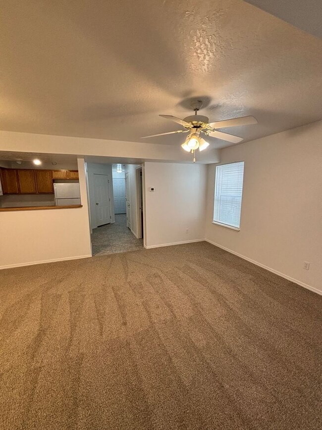 Building Photo - 3484 W Vela Pl