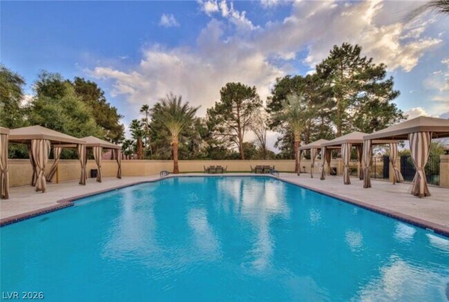 Building Photo - 4992 Crooked Stick Way