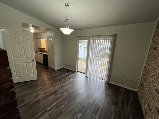 Building Photo - 1841 S Perry Rd