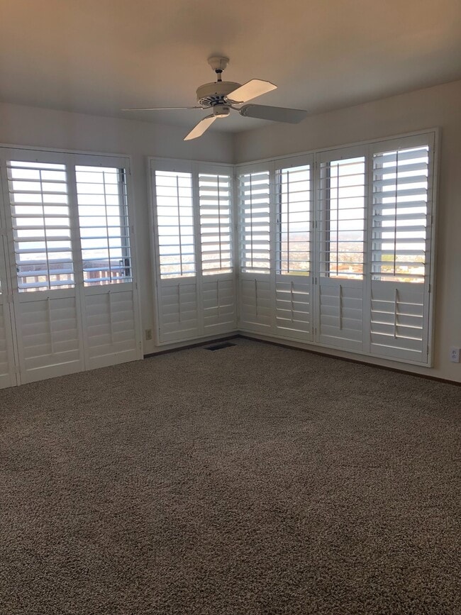 Building Photo - Lovely 3/2 home in the hills of El Cerrito with breathtaking views of the bay!