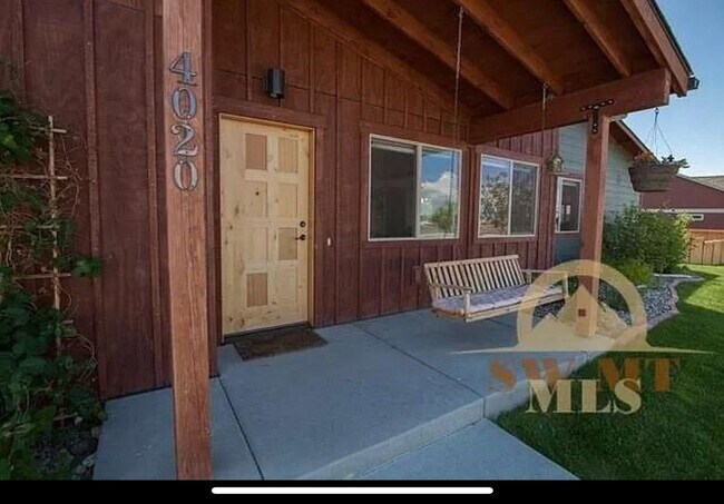 Building Photo - 3-Bedroom, 2-Bathroom Single-Level Home in Bozeman, MT