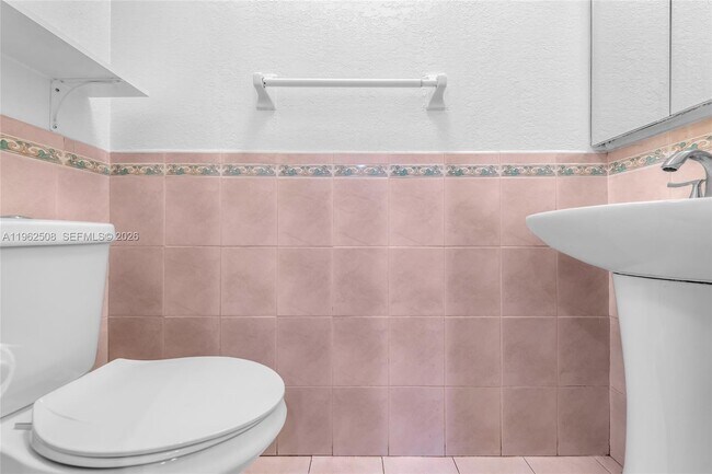 Building Photo - 15007 SW 80th Terrace