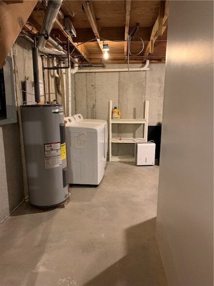 Building Photo - 200 Post Rd