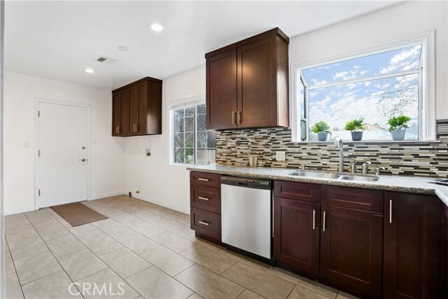 Building Photo - 5341 Garden Grove Ave